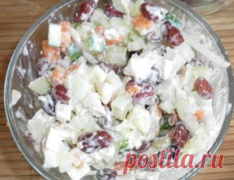 Салат из копченой куриной грудки с фасолью и огурцами рецепт с фото пошагово - 1000.menu