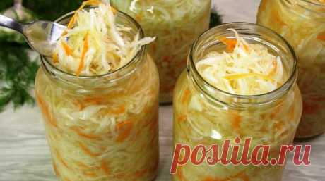 Слишком хрустящая и вкусная. Рецепт капусты, который я готовлю более 5 лет: всегда стоит в холодильнике