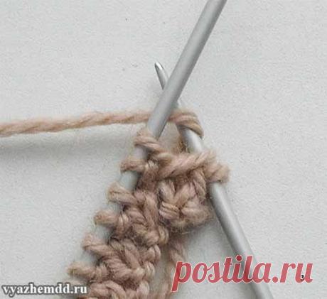 Интересная резинка спицами