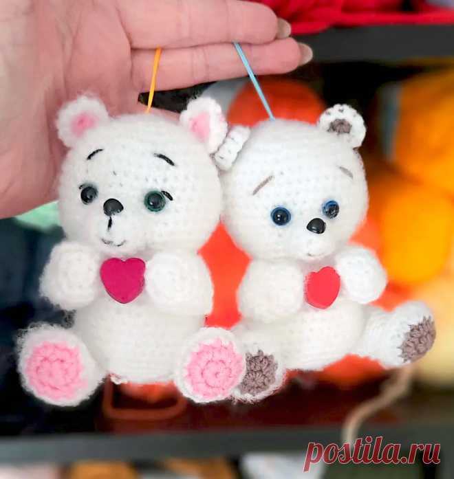 PDF Мини Мишка крючком. FREE crochet pattern; Аmigurumi animal patterns. Амигуруми схемы и описания на русском. Вязаные игрушки и поделки своими руками #amimore - медведь, маленький медвежонок, мишка.
