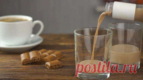 «БЕЙЛИС»: история напитка и домашний рецепт | Журнал &quot;MY HOME LIFE&quot; История Baileys Irish Cream был создан Томом Джаго из Gilbeys of Ireland. Процесс поиска продукта начался в 1971 году. Появление напитка обусловлено желанием создать уникальный продукт из сливок и ирландского виски. Это первый и самый популярный айриш крим во всём мире...