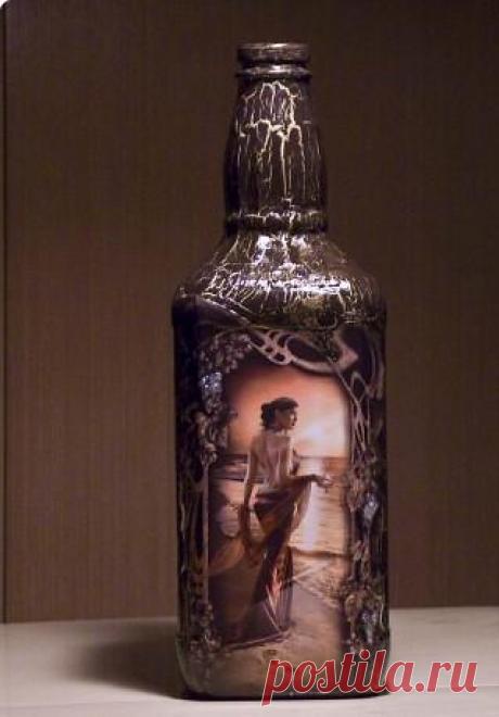 Техника декупажа на бутылке