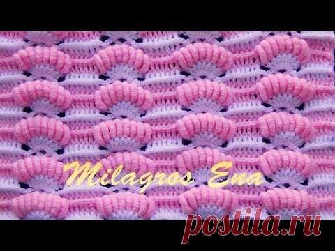 Punto a crochet Abanicos de Rococo combinado con punto Relieves para cobijas de bebe