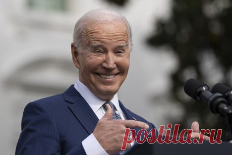 Кандидат в президенты США назвал Байдена марионеткой. Президент США Джо Байден является марионеткой в руках закулисного руководства, которую легко контролировать. С таким заявлением выступил кандидат на пост главы государства Вивек Рамасвами. По его словам, участие главы Белого дома в президентских выборах является фарсом.