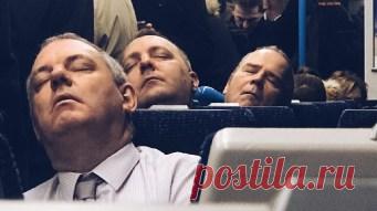 Пришельцы заменяют людей?
Правда ли что на земле обитают пришельцы наблюдающие за людьми? Почему рептилоиды прячутся за личиной людей? Сбой матрицы в метро