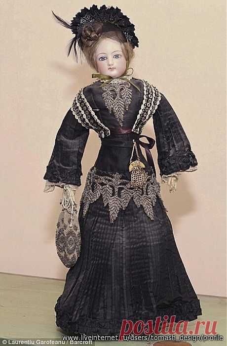 Антикварные куклы ..