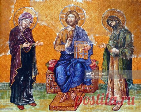 Virgin Mary, Jesus Christ and John the Baptist, depicted on an 13th... Fotografía de noticias - Getty Images