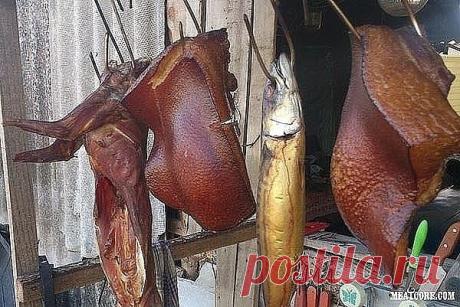 Рассол для копчения - это основа основ коптильного дела. Рассол для копчения - это основа основ коптильного дела. Копченый аромат мяса всегда вызывает необыкновенное слюноотделение даже у самого сытого человека. Самое главное в копчении - подобрать правильный рассол для мяса. На этом этапе будет закладываться большая часть его вкусовых качеств. Успешное копчение подарит красивый цвет продукта, аппетитные запахи и просто удивительный вкус. Приготовленное в домашних условиях...