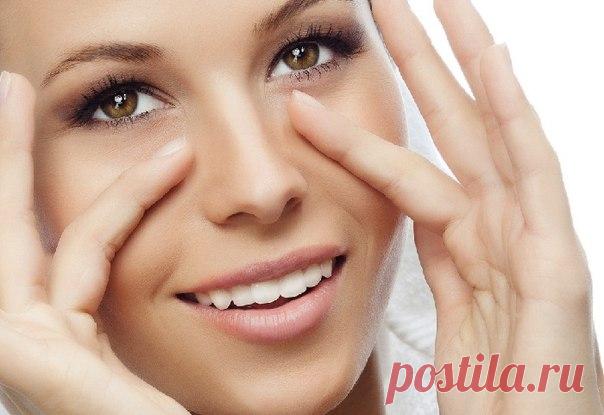 С помощью этого рецепта можно полностью избавиться от морщин вокруг глаз
