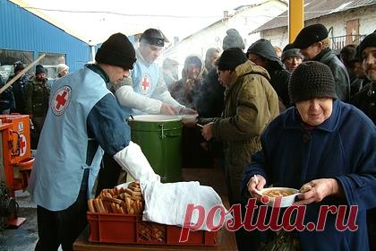 На Украине назвали два главных тормоза развития страны. Бывший украинский министр экономики назвал главные факторы, препятствующие развитию Украины. По его словам, первым тормозом экономики являются олигархи. Вторым — советы Запада. Из-за них Киев вступил во ВТО на самых невыгодных условиях, а затем подписал «заведомо кабальное» соглашение с Евросоюзом.