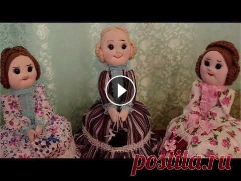 Подарок ручной работы на 8 марта/ Кукла грелка на чайник/ Что подарить маме на 8 марта Куклу шьем своими руками. Голову делаем из носка. Платье на куклу шьём из ситца. Волосы делаем из пряжи. Отличный подарок для мамы, сестре, подруге. М...