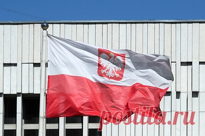 В Польше задумались об отмене помощи украинским беженцам