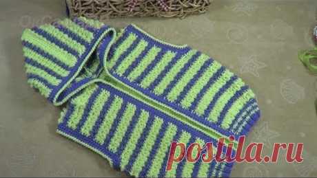 Детский жилет с капюшоном на "молнии" (на 2-3года) + БОНУС. Knitted children's vest.