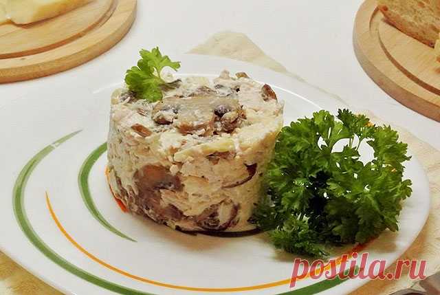 Грибной салат с курицей — Домашняя кулинария