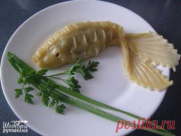 Манты в виде рыбок / Западло
