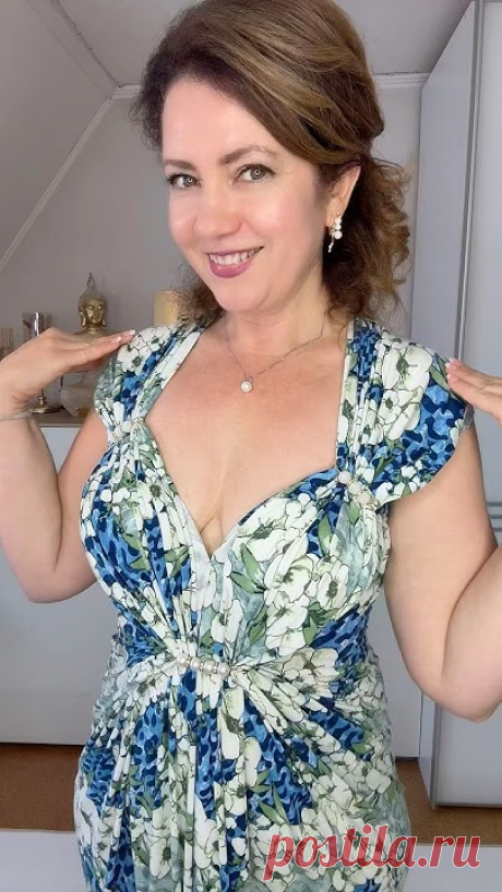 Та же идея — другая ткань. И снова вау! #irenebutsch #fashion #dress #tips #fashiontricks #style