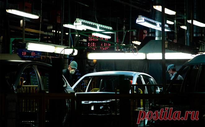 Глава АвтоВАЗа назвал причину блокировок транзакций иностранными банками. Иностранные банки блокируют платежи АвтоВАЗа из-за включения компании в американский санкционный SDN List, заявил глава АвтоВАЗа Максим Соколов.