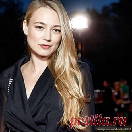 Оксана Акиньшина опубликовала пляжный снимок с философским комментарием | Краше Всех