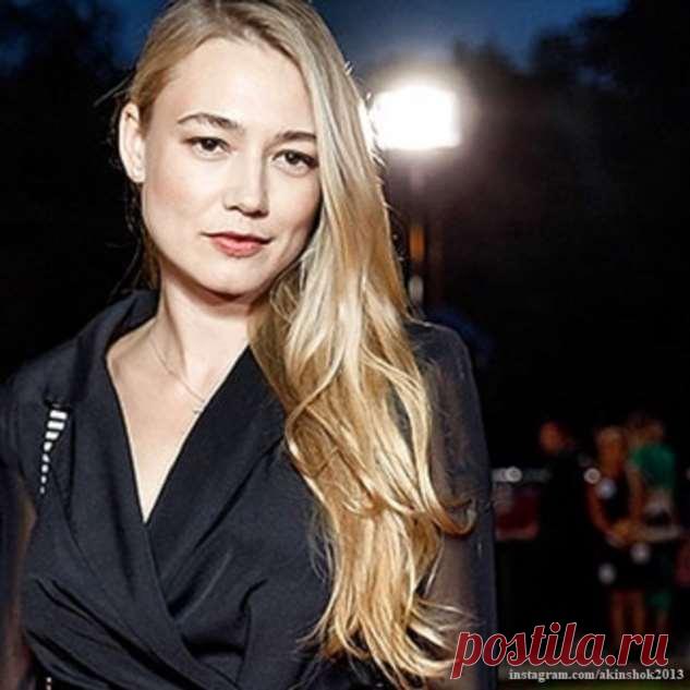 Оксана Акиньшина опубликовала пляжный снимок с философским комментарием | Краше Всех