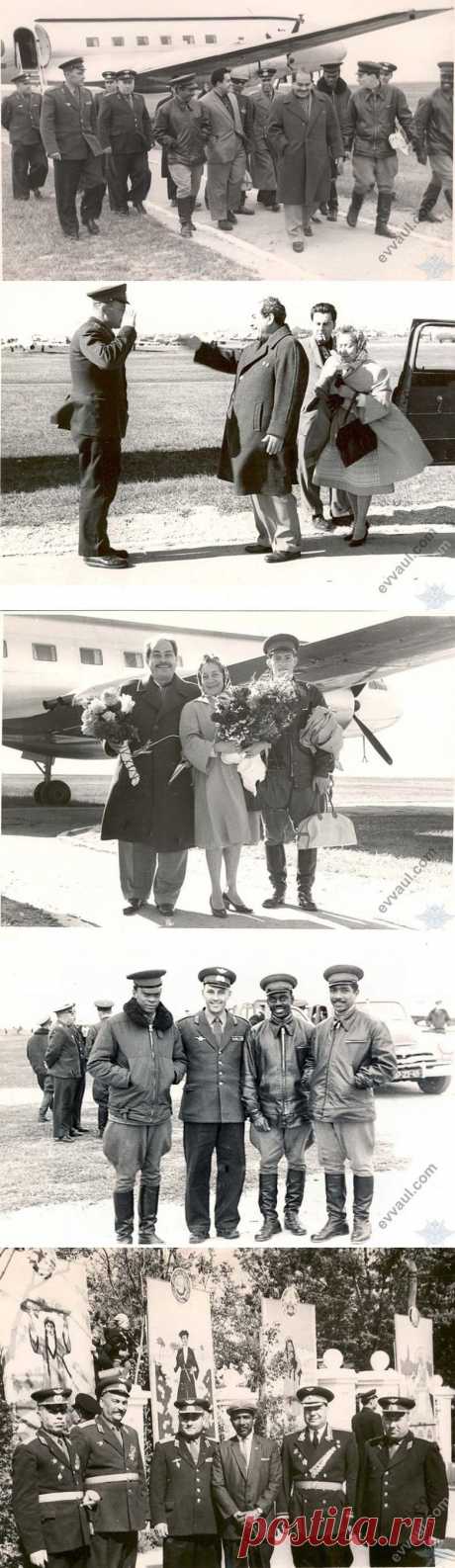 Торжественная встреча / Назад в СССР / Back in USSR