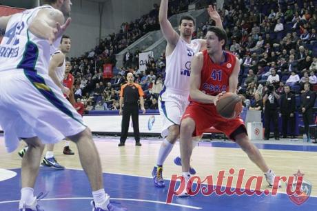 Дисквалифицированный баскетболист Курбанов извинился за кокаин в пробе. Спортсмен заявил, что вынес урок из случившегося.