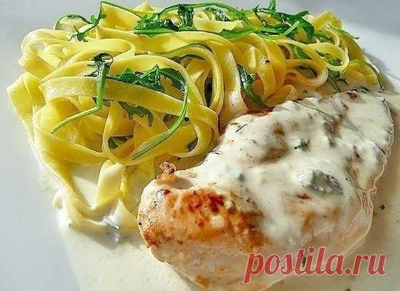 Куриный шницель в соусе с горгонзолой - Кулинарный рецепт - Повар в доме