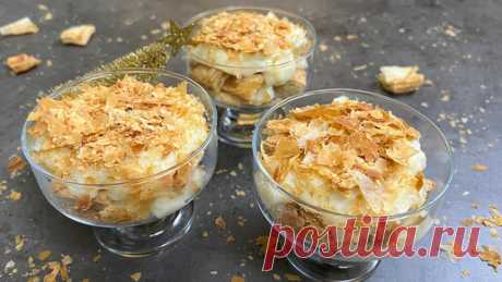 Ленивый торт Наполеон в стакане, не уступает настоящему торту: быстро, вкусно и празднично