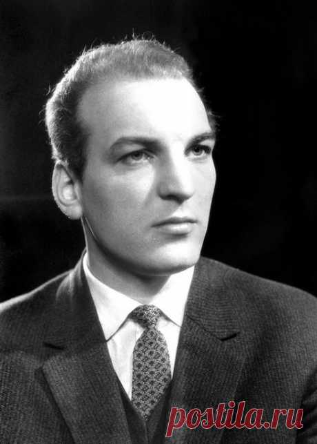 Алексей Петренко, 26 марта, 1938
 • 22 февраля 2017