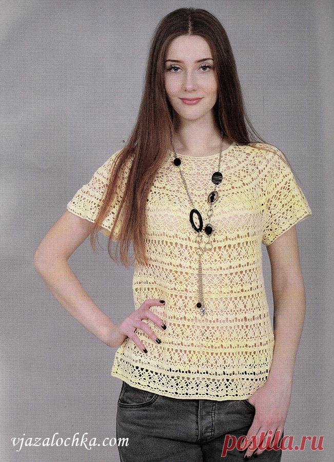 Вязаная кофточка узором Лилии