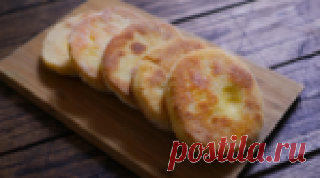 Домашние мчади из кукурузной муки или грузинский хлеб! Очень необычный вкус...