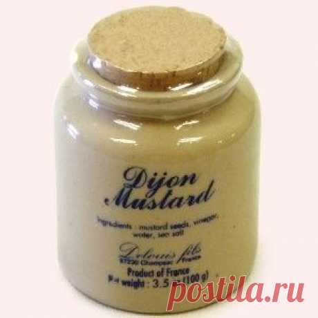 С помощью молотка, зубила и какой-то матери