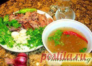 Чудесное блюдо ХАШ - подлечит и кости, и суставы, и желудок, а также согреет и опохмелит))