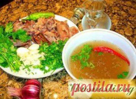 Чудесное блюдо ХАШ - подлечит и кости, и суставы, и желудок, а также согреет и опохмелит))