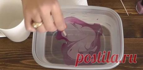 То, что сделала эта женщина из чашки, зубочистки и лака для ногтей, – просто фантастика!