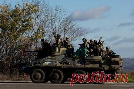 Минобороны раскрыло потери ВСУ на николаево-криворожском направлении. На николаево-криворожском направлении российские войска предотвратили попытки прорыва Вооруженных сил Украины (ВСУ) в направлениях населенных пунктов Ищенка, Брускинское, Суханово и Пятихатки Херсонской области. Об этом журналистам сообщили в Министерстве обороны России.