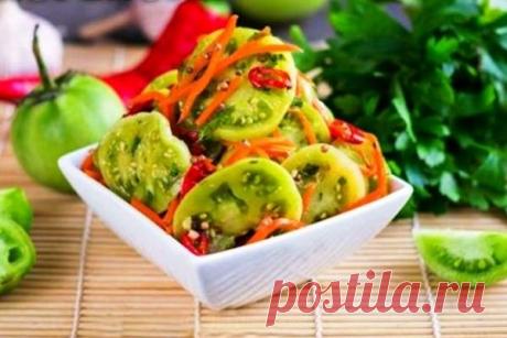 Салат из зеленых помидоров на зиму: 6 рецептов для зимнего стола и кулинарного вдохновения  У вас остались зеленые помидоры? Тогда прочитайте 6 пошаговых рецептов приготовления салатов из зеленых помидор на зиму. Советы и секреты приготовления.