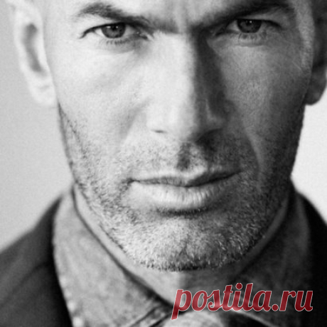Пути решения
1. Если тебе не хватает денег – ищи дополнительную работу.
2. Деньги заработать просто – сложнее их сохранить и приумножить.
3. Часто люди зарабатывают мало только потому, что не ценят свою работу.
4. Миллионером может стать каждый.
5. Заботься сначала о приобретении активов, а затем пассивов.
6. Покупай "дорогие игрушки" на свободные средства.
7. Не бери кредиты.
8. Избавься от долгов и кредитных карт.
9. Следуй советам миллионеров.
10. Все мелкие платежи делай сразу.
11. Все бога