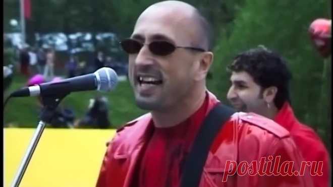 Сергей Сарычев, Альфа_Я московский озорной гуляка  2004