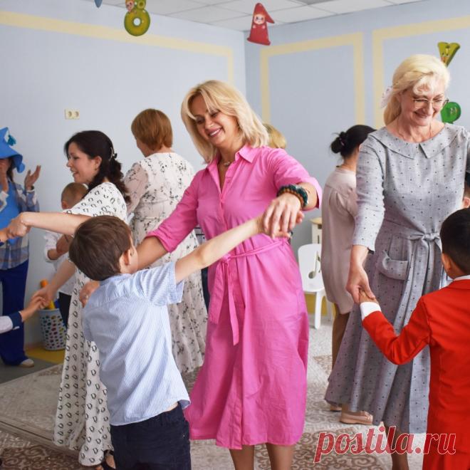 💌 Выпускные альбомы, где каждая фотография олицетворяет вашего ребенка
🤩 Персональный подход 📸 Профессиональный фотограф 💖 Доступные цены
🌍 Работаем по Санкт-Петербургу и Ленинградской обл. 📞 +7(921)580-40-01