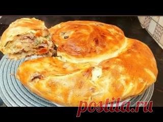 Нереально вкусный пирог! Все перемешали и в духовку! Просто и очень вкусно! Ингредиенты300мо молоко200мл тёплая вода1 ч. л соль, сахар1 ст. л дрожжи1 шт яйцо600-700гр мука+/-40гр растительное маслоНачинка1шт лук400гр мясо2 шт картофельсоль, Зира, кориандр, чёрный перец, паприка. ЗеленьСмазать сливочное масло 100грсверху смазать 1 шт яйцовыпекаем при 190° С 30-35...