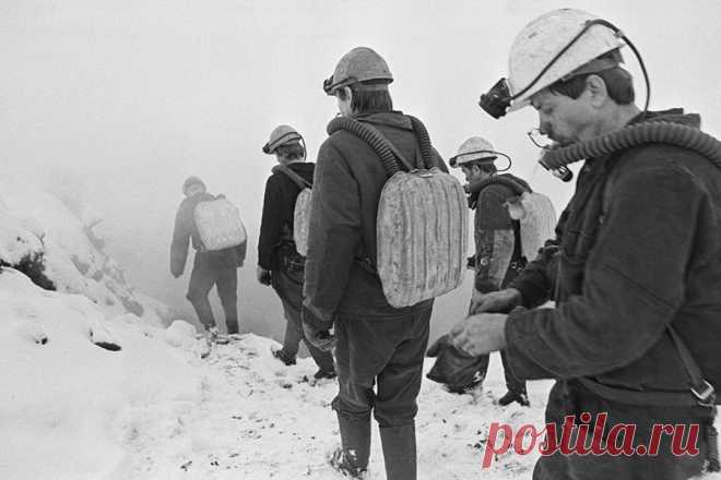 На шахте в Кузбассе погибли 52 человека. «В шахте никого не осталось в живых», — заявили в администрации Беловского городского округа