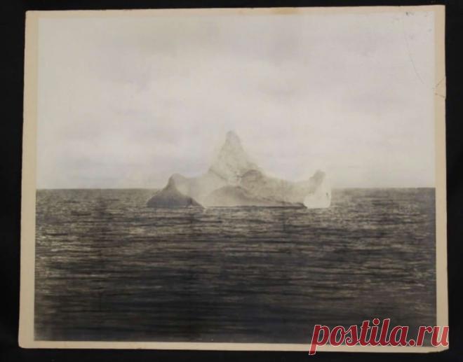 Фото айсберга, потопившего Титаник, продано на аукционе за $44000.