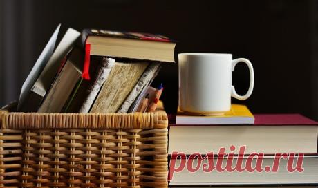 10 психологических романов, в которые ныряешь с головой!

1. Орхан Памук — «Мои странные мысли»
Чудаковатый Мевлют работает на улицах Стамбула. Он видит, как город обретает и теряет здания, как приезжают и уезжают люди. На его глазах меняется история, а он все бродит по улицам, силясь понять, что отличает его от других, почему его посещают странные мысли обо всем на свете и кто на самом деле его возлюбленная, которой он пишет письма.

2. Джонатан Тригелл — «Мальчик А»
Печа...