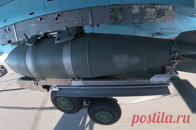 Кулеба признал, что российские авиабомбы регулярно уничтожают позиции ВСУ. Скрыться от управляемых авиабомб невозможно, отметил глава МИД Украины.