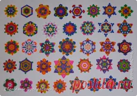Разноцветные снежинки из термомозаики | Страна Мастеров