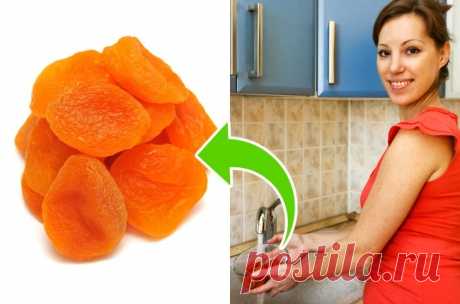 5 продуктов, которые нельзя мыть перед приготовлением, и 5 — которые нужно. Сухофрукты
Эти продукты считают одними из самых грязных. Особенно это касается тех, которые продаются россыпью. Но даже если вы купили их в красивой упаковке, нужно вымыть сухофрукты, а лучше даже замочить на несколько часов.