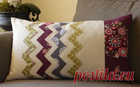 ПОДУШКА &quot;ЗИГ-ЗАГ&quot; МК. На первый взгляд - работы много, но посмотрев МК я поразилась, насколько прост процесс изготовления.