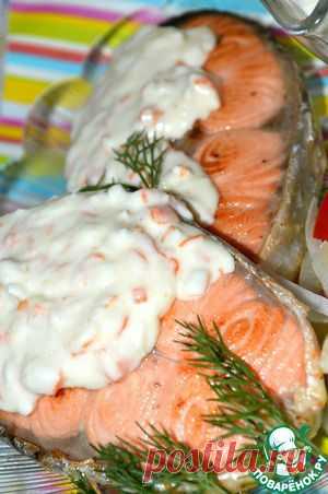 Форель с крабовым соусом и чесноком - кулинарный рецепт