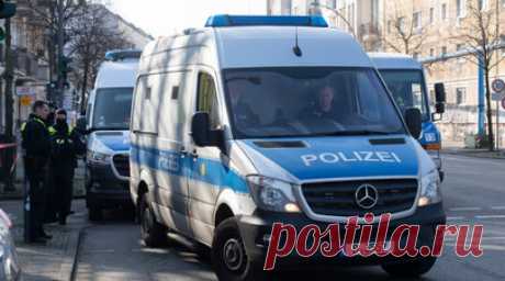 МВД Германии заявило об усилении мер защиты после перехвата беседы военных. Меры безопасности в Германии были усилены после перехвата переговоров офицеров бундесвера. Об этом заявила глава Министерства внутренних дел ФРГ Нэнси Фезер. Читать далее