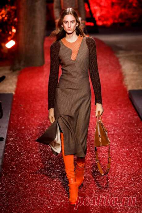 hermes-036-a-w-201819-ready-to-wear-parigi • Showdetails
